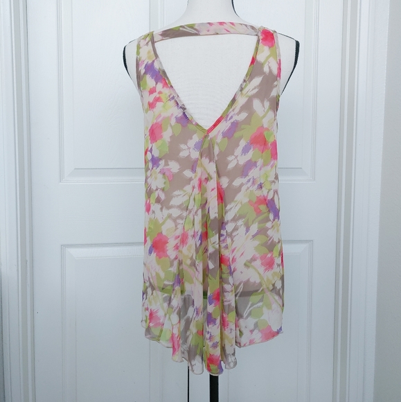 Watercolor Flower Chiffon Hi Low Tank Top - Picture 4 of 4